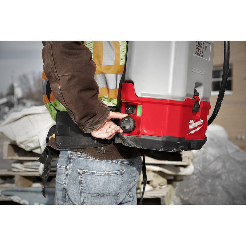 Máy phun thuốc Milwaukee M18 BPFPH dùng Pin 18V, dung tích 15 Lít