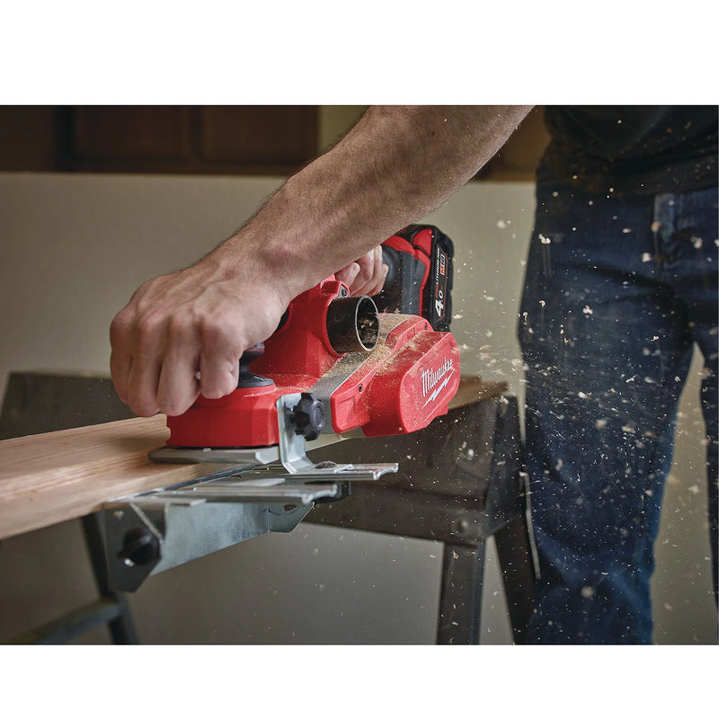 Máy bào Milwaukee M18 BP dùng Pin 18V, bề rộng đường bào 82mm