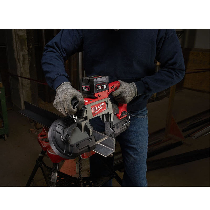 Máy cưa vòng Milwaukee M18 CBS125 dùng Pin 18V, khả năng cắt 125mm