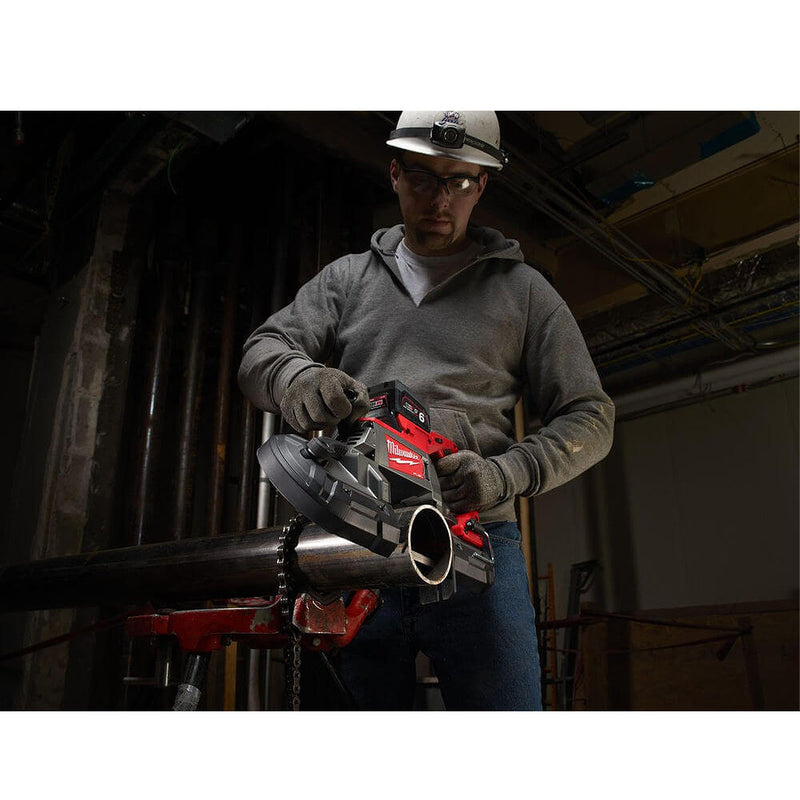 Máy cưa vòng Milwaukee M18 CBS125 dùng Pin 18V, khả năng cắt 125mm