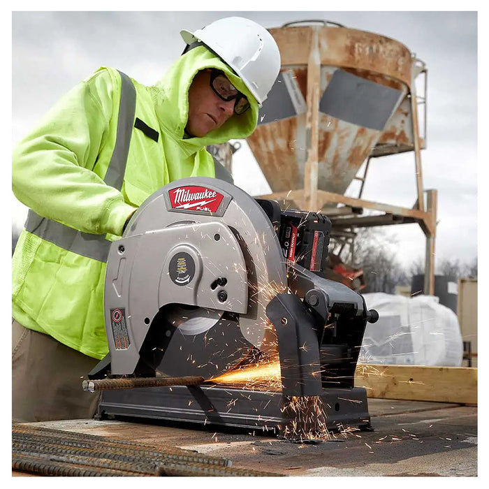 Máy cắt kim loại Milwaukee M18 CHS355 dùng Pin 18V, đường kính lưỡi 355mm