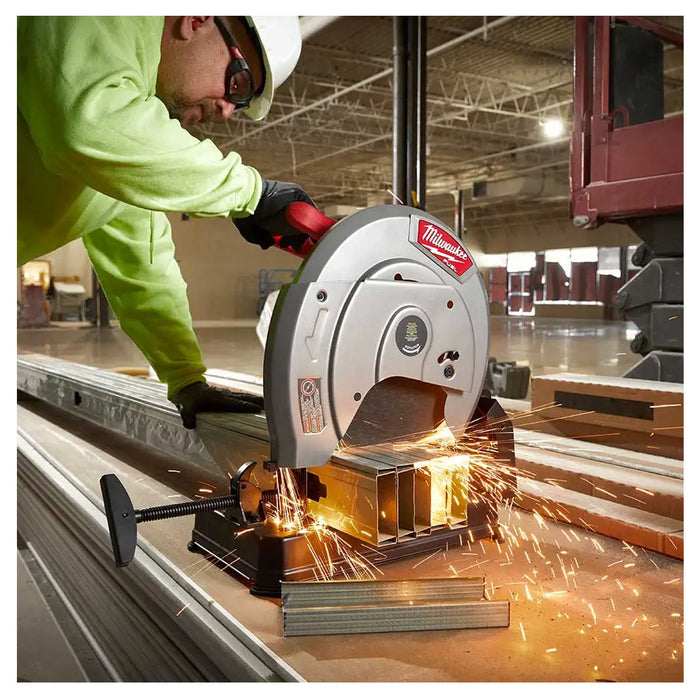 Máy cắt kim loại Milwaukee M18 CHS355 dùng Pin 18V, đường kính lưỡi 355mm