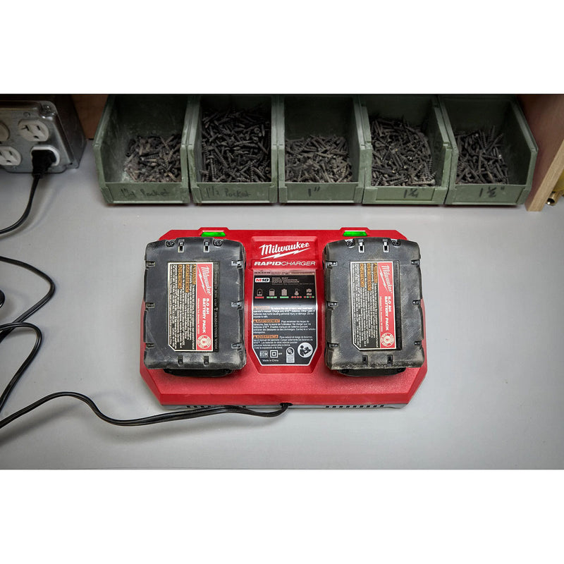 Đế sạc nhanh 2 cổng Rapid Charge Milwaukee M18 DFC dùng cho Pin 18V