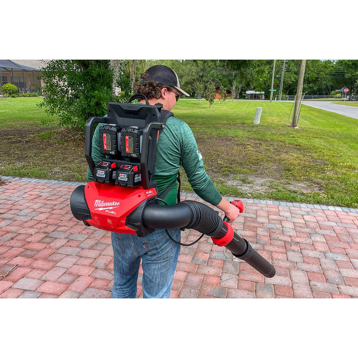 Máy thổi đeo vai hạng nặng Milwaukee M18 F2BPB dùng Pin 18V x2 ( 36V )