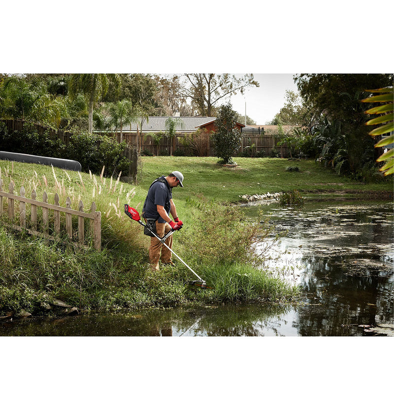 Máy cắt cỏ Milwaukee M18 FBCU dùng Pin 18V, độ rộng cắt 350mm - 400mm, tay cầm chữ U