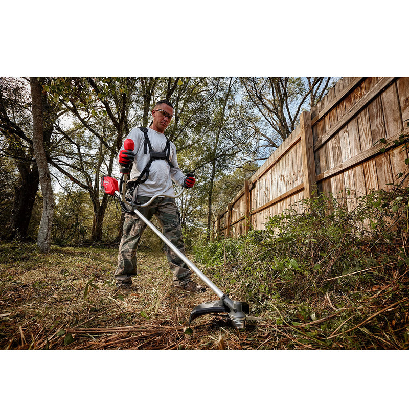 Máy cắt cỏ Milwaukee M18 FBCU dùng Pin 18V, độ rộng cắt 350mm - 400mm, tay cầm chữ U