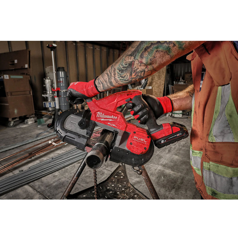 Máy cưa vòng Milwaukee M18 FBS85 dùng Pin 18V, khả năng cắt 85mm