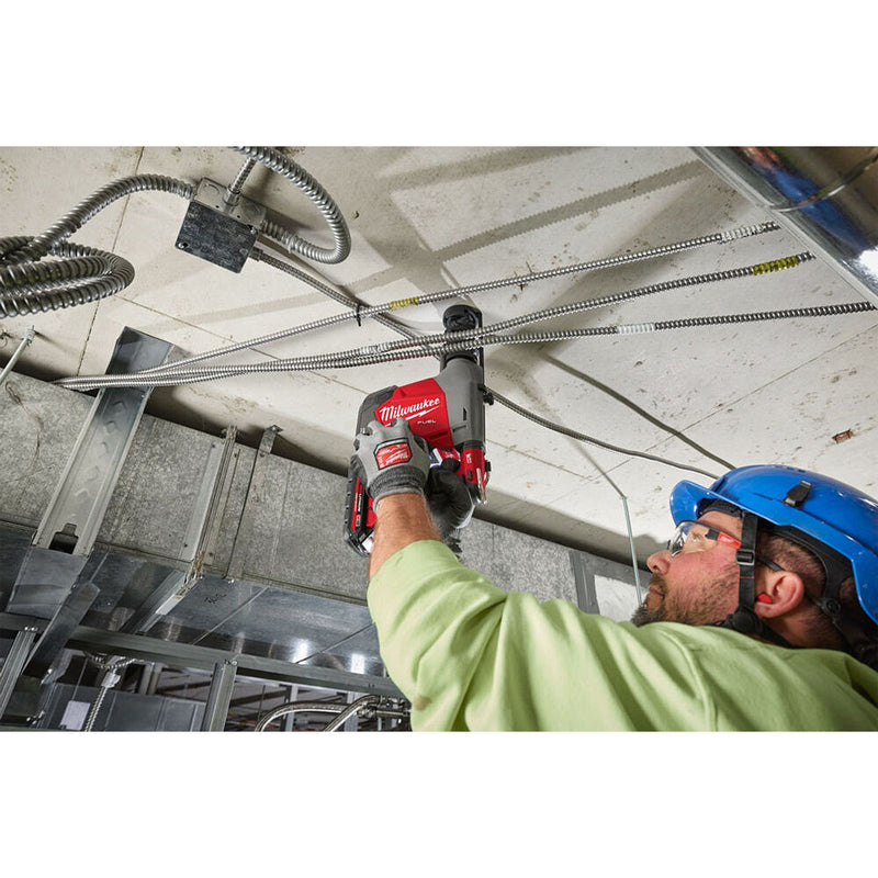 Máy khoan bê tông chuyên dùng khoan trần Milwaukee M18 FHAFOH16 dùng Pin 18V, khả năng khoan 16mm đuôi gài SDS-Plus, công nghệ ONE-KEY