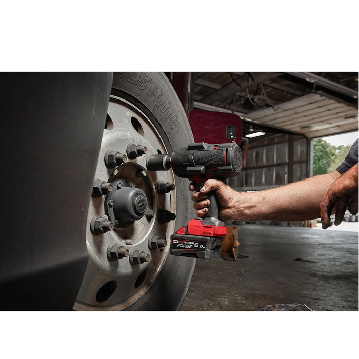 Máy siết bu lông Milwaukee M18 FHIW2F12 dùng Pin 18V, cốt 1/2 inch