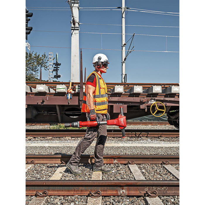 Máy siết bu lông hạng nặng Milwaukee M18 FHIWF1R dùng Pin 18V, cốt 1 inch chuyên dùng trong công nghiệp đường sắt