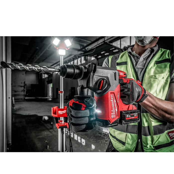 Máy khoan bê tông 3 chức năng Milwaukee M18 FHX dùng Pin 18V, khả năng khoan 26mm đuôi gài SDS-Plus