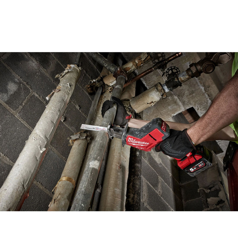 Máy cưa kiếm Milwaukee M18 FHZ dùng Pin 18V, độ xọc 22mm