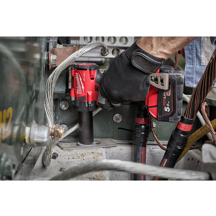 Máy siết bu lông Milwaukee M18 FIW212 dùng Pin 18V, cốt 1/2 inch