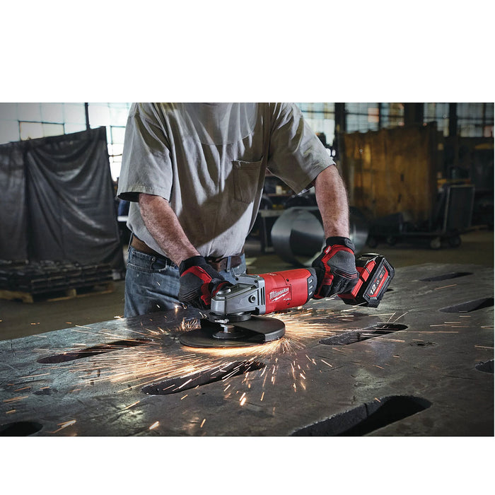 Máy mài góc Milwaukee M18 FLAG230XPDB dùng Pin 18V, đường kính lưỡi 230mm công tắc bóp