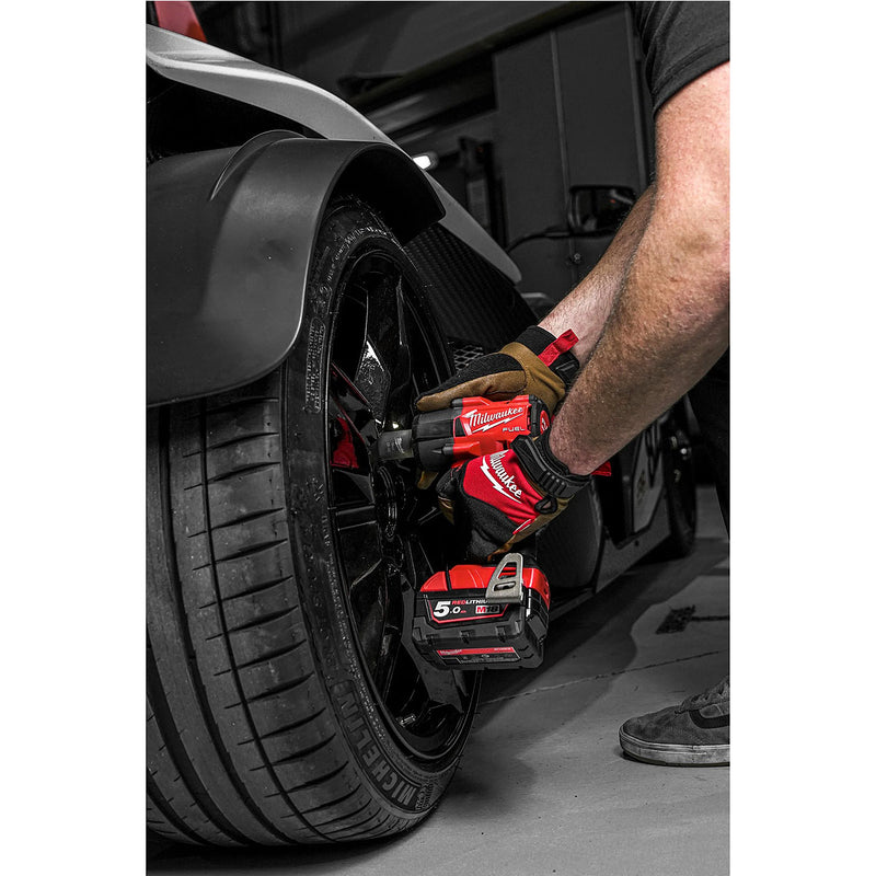 Máy siết bu lông Milwaukee M18 FMTIW2F12 dùng Pin 18V, cốt 1/2 inch