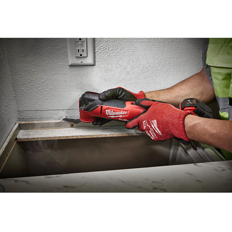 Máy cắt rung đa năng Milwaukee M18 FMT dùng Pin 18V, tiêu chuẩn lưỡi Starlock