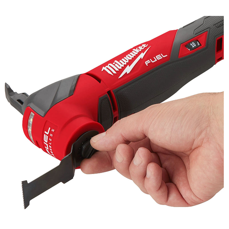 Máy cắt rung đa năng Milwaukee M18 FMT dùng Pin 18V, tiêu chuẩn lưỡi Starlock