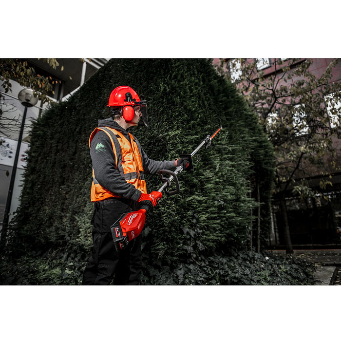 Bộ lưỡi tỉa hàng rào và trục truyền động Quik-Lok™ Milwaukee M18 FOPH-HTA dùng cho đầu máy làm vườn đa năng M18 FOPH