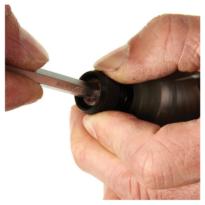 Máy vặn vít xung dầu Milwaukee M18 FQID dùng Pin 18V, đuôi lục giác 6.35mm (1/4 inch)