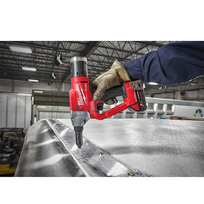 Máy tán đinh ri vê Milwaukee M18 FRT dùng Pin 18V, lực kéo 20kN