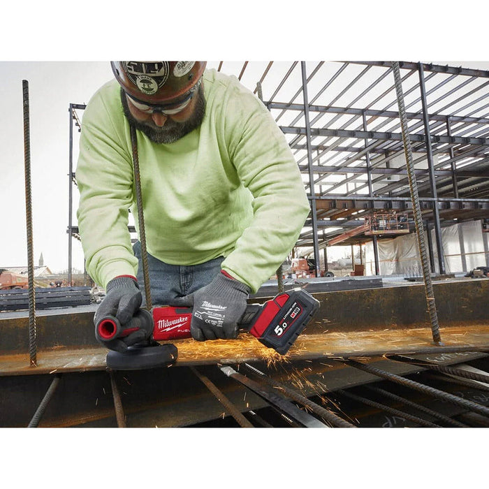 Máy mài góc Milwaukee M18 FSAG100XB dùng Pin 18V, đường kính lưỡi 100mm công tắc trượt