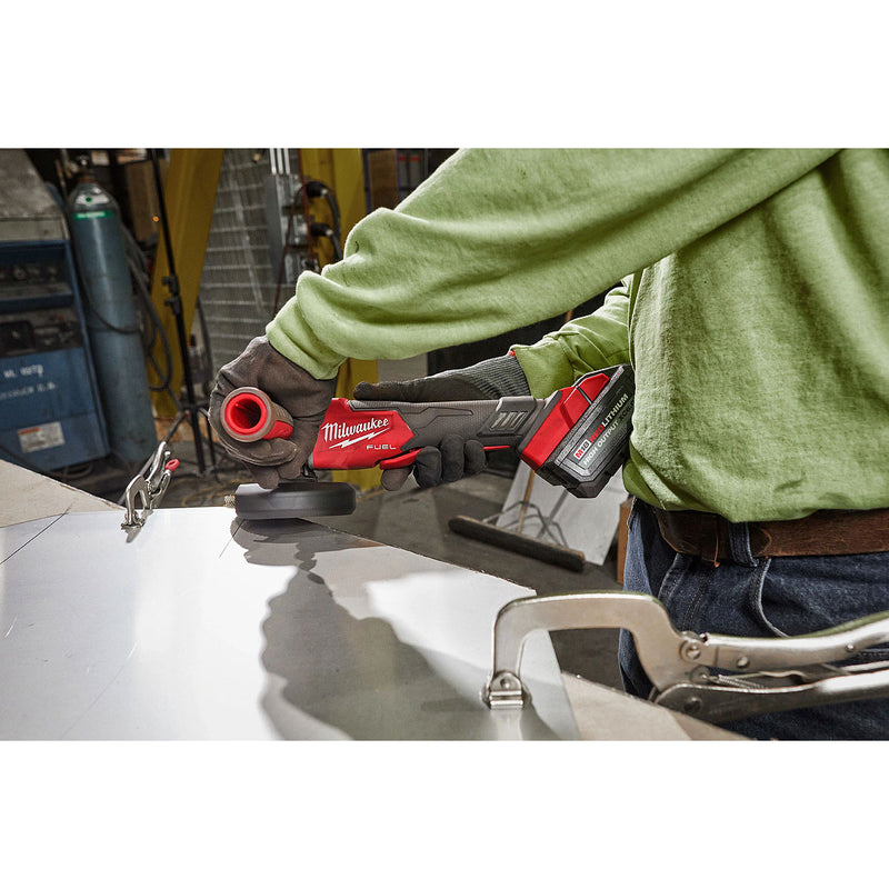Máy mài góc Milwaukee M18 FSAG100XPDB dùng Pin 18V, đường kính lưỡi 100mm công tắc bóp