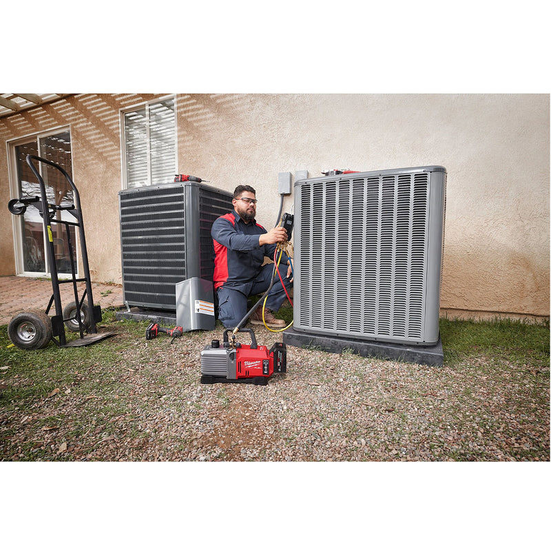 Máy hút chân không Milwaukee M18 FVP5 dùng Pin 18V, tốc độ hút 142 L/phút, 25 micron