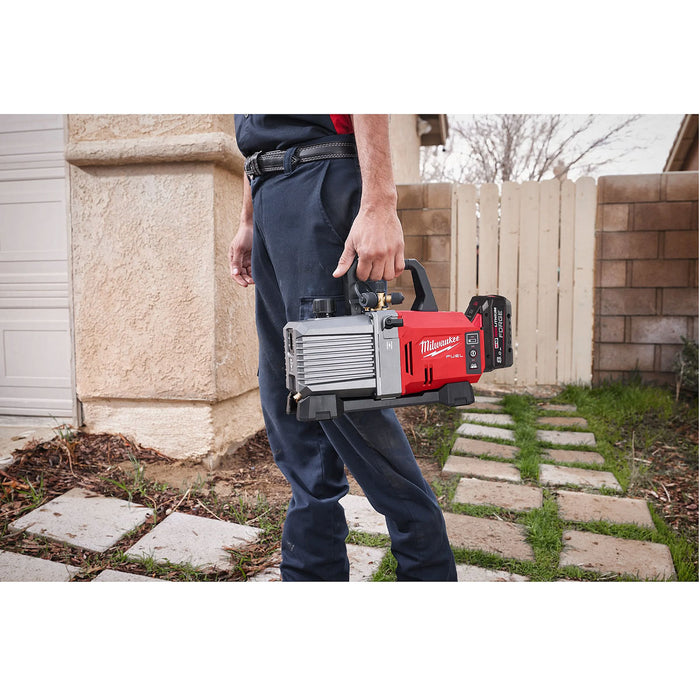 Máy hút chân không Milwaukee M18 FVP5 dùng Pin 18V, tốc độ hút 142 L/phút, 25 micron