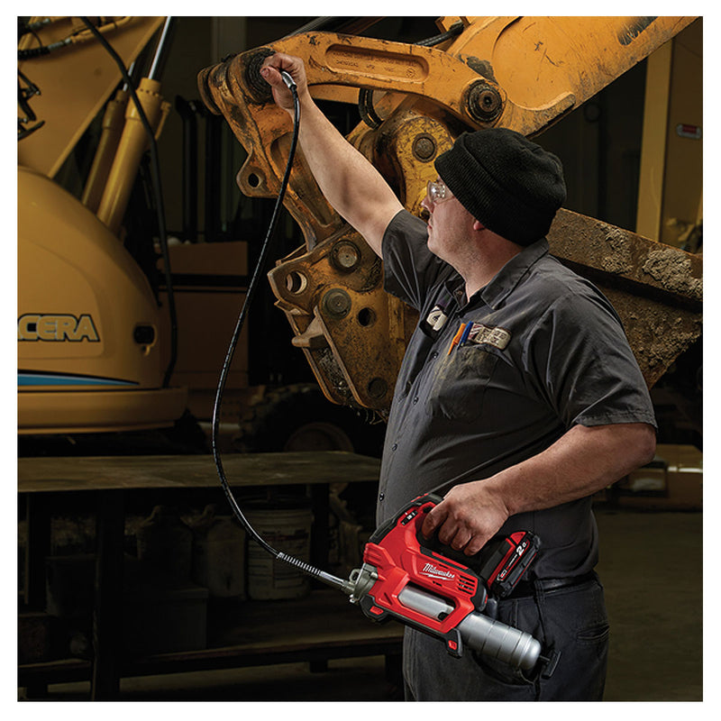 Máy bơm mỡ Milwaukee M18 GG dùng Pin 18V, áp suất bơm 690 bar