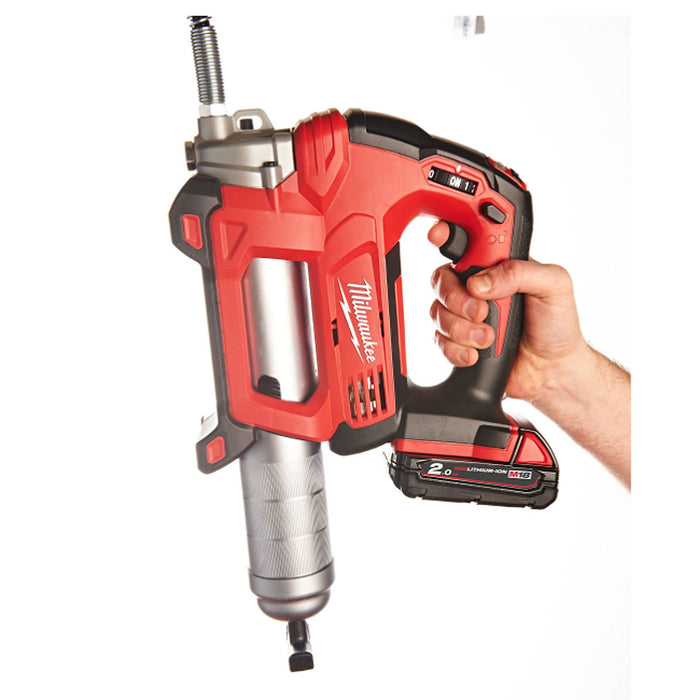 Máy bơm mỡ Milwaukee M18 GG dùng Pin 18V, áp suất bơm 690 bar