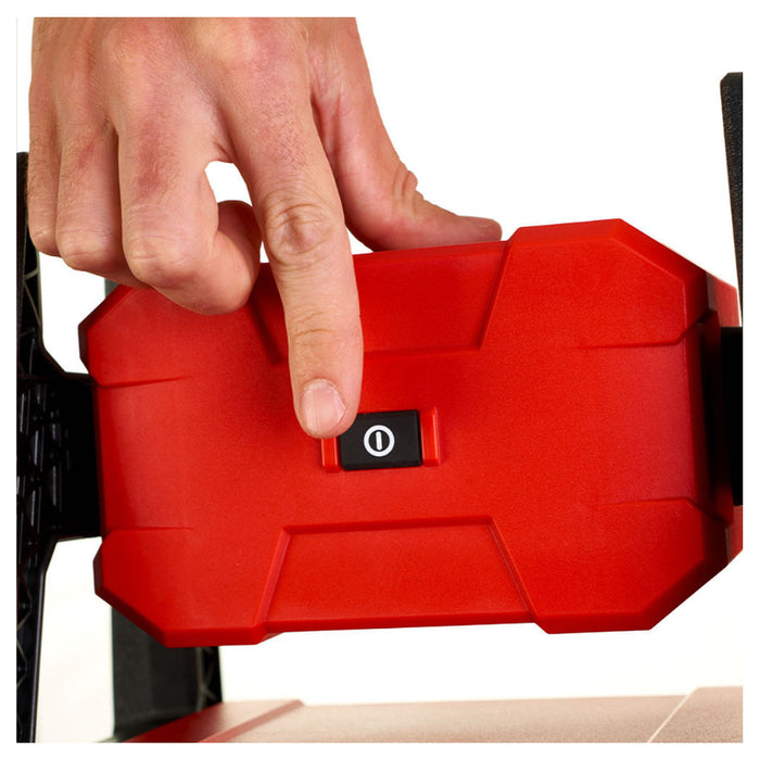 Đèn LED công trường Milwaukee M18 HAL dùng Pin 18V hoặc điện 220V/AC,  độ sáng 3,000lm