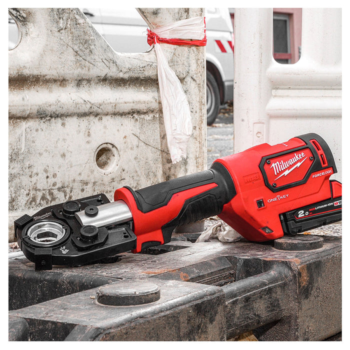 Mấy bấm cose thủy lực Milwaukee M18 HCCT dùng Pin 18V, lực bấm 6 tấn ( 53 kN ), công nghệ ONE-KEY