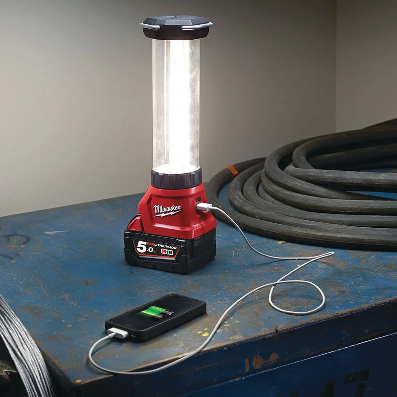 Đèn lồng Milwaukee M18 LL dùng Pin 18V, độ sáng 700lm