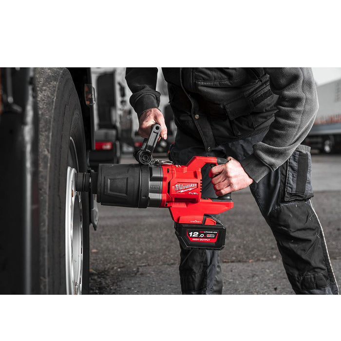 Máy siết bu lông Milwaukee M18 ONEFHIWF1DS dùng Pin 18V, cốt 1 inch loại nòng ngắn, công nghệ ONE-KEY
