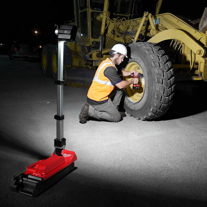 Đèn LED công trường Milwaukee M18 ONERSAL dùng Pin 18V x2, độ sáng 5,400lm, công nghệ ONE-KEY