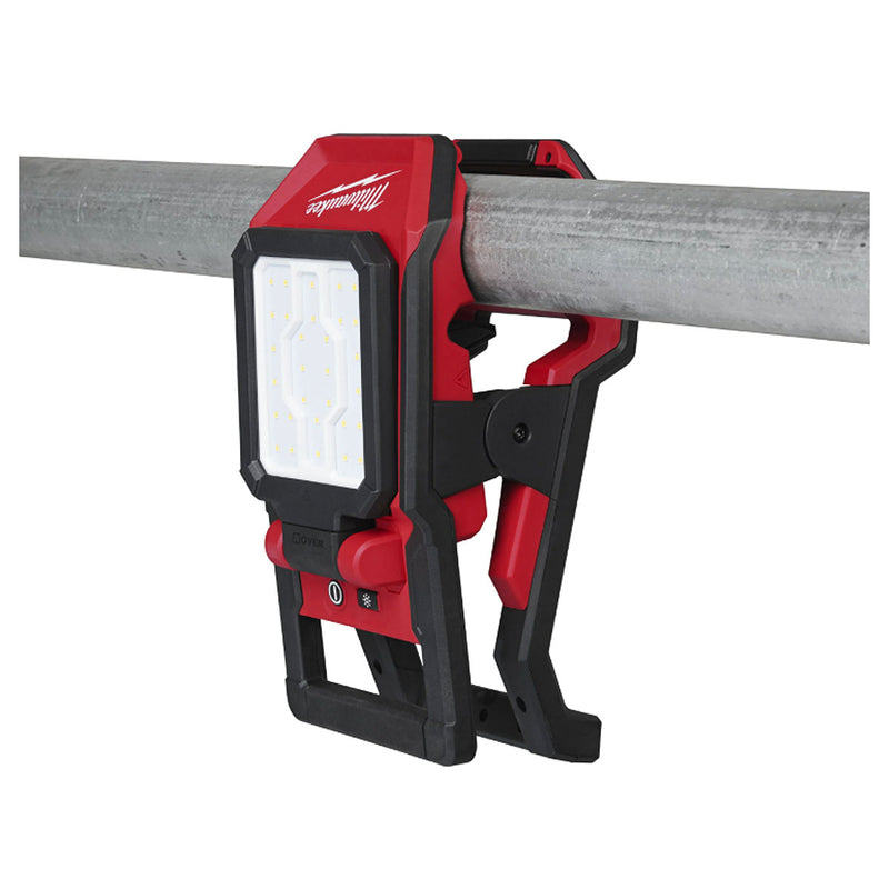 Đèn LED Milwaukee M18 PAL2 dùng Pin 18V, độ sáng 2,000lm