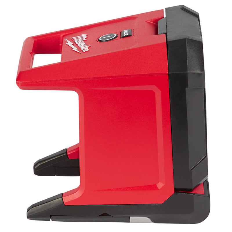 Đèn LED Milwaukee M18 PAL dùng Pin 18V, độ sáng 1,500lm