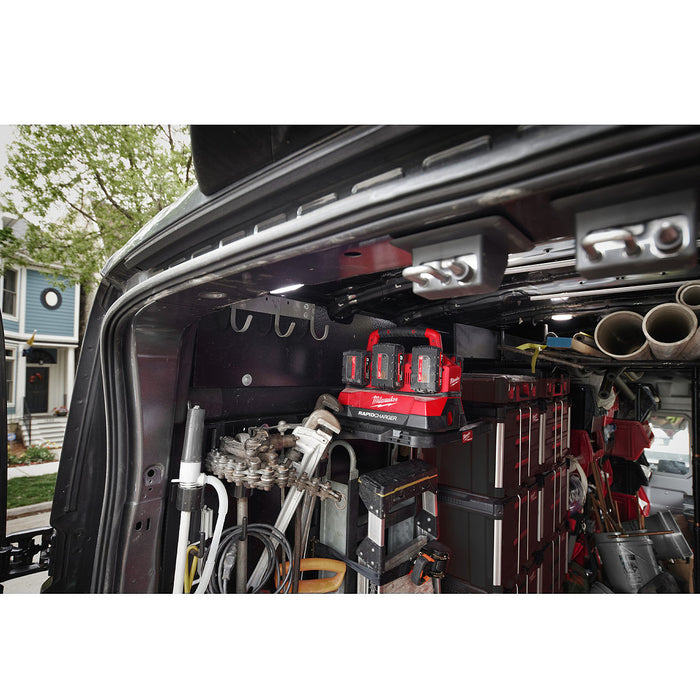 Đế sạc nhanh 6 cổng, tích hợp cổng sạc USB-A Rapid Charge Milwaukee M18 PC6 dùng cho Pin 18V