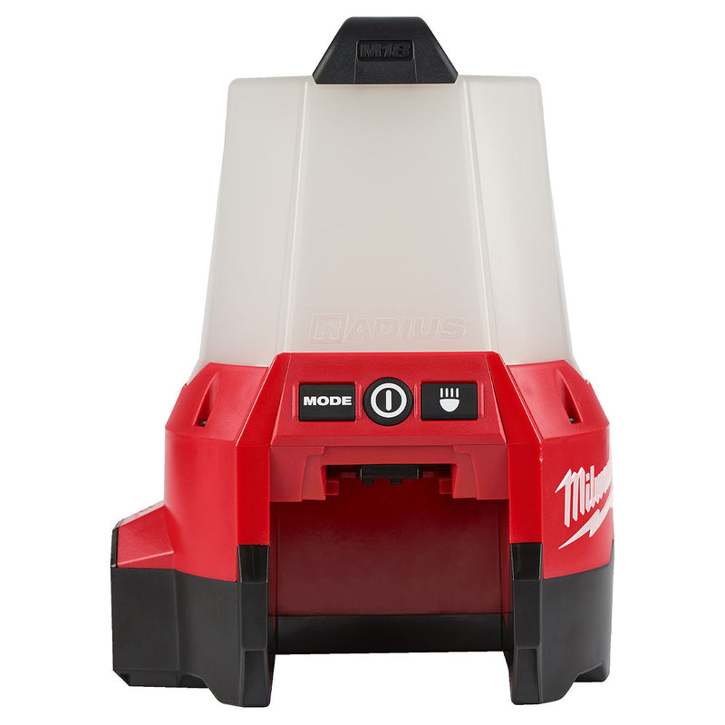 Đèn LED Milwaukee M18 TAL dùng Pin 18V, độ sáng 2,200lm