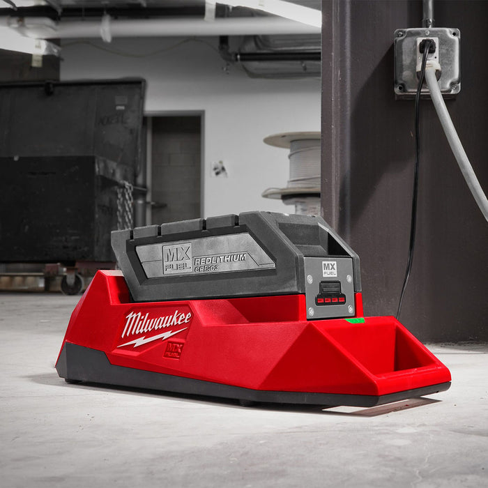 Pin Milwaukee MXF Fuel CP203 dung lượng 3.0Ah, chuyên dùng cho các tác vụ nặng