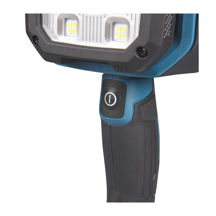 Đèn LED Makita ML007G dùng Pin 40Vmax XGT, độ sáng 1,250lm