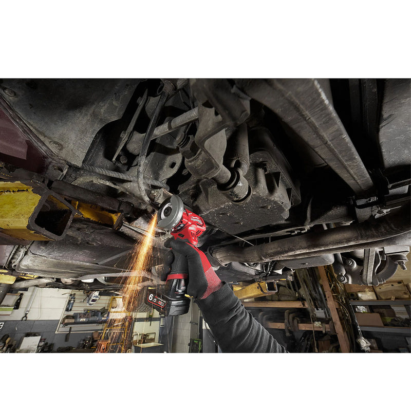 Máy cắt mini Milwaukee M12 FCOT dùng Pin 12V, đường kính lưỡi 76mm