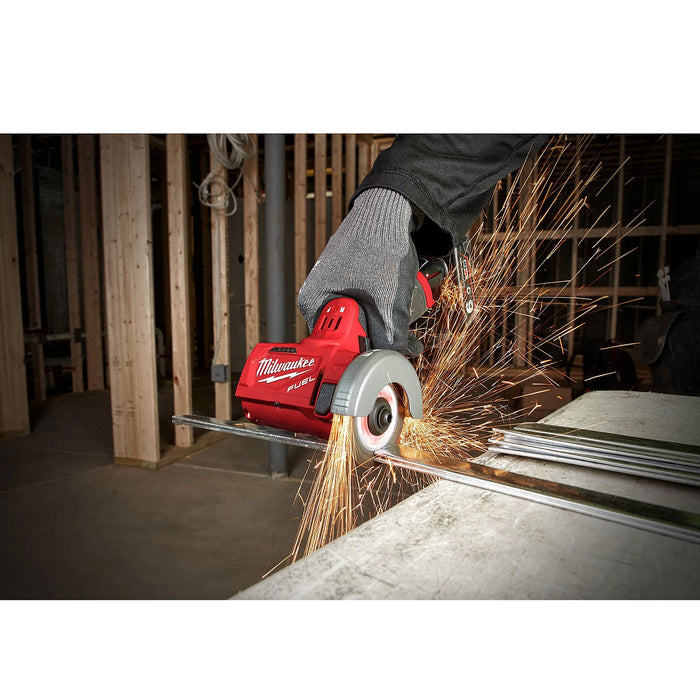 Máy cắt mini Milwaukee M12 FCOT dùng Pin 12V, đường kính lưỡi 76mm