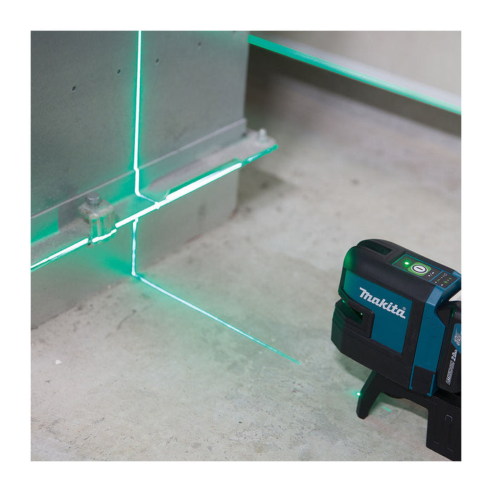 Máy cần mực Laser 2 tia Makita SK106 dùng Pin 12Vmax CXT, phạm vi đo 25m