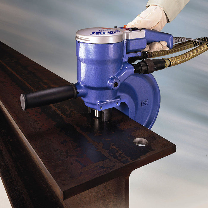 Máy dột thủy lực Nitto Kohki HS11-1624 lực dột 464kN, độ dày thép tối đa 16mm , khoảng sâu hàm 110mm, dột được Inox