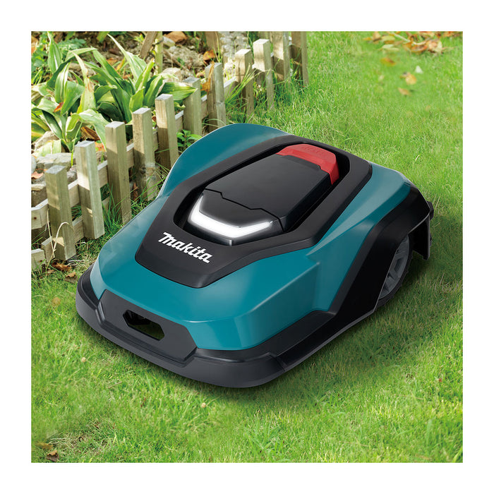Robot cắt cỏ Makita RM350D dùng Pin tự sạc , diện tích làm việc tối đa 3500m2, độ rộng cắt 240mm