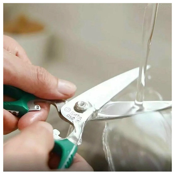 Kéo cắt mũi thẳng SATA 05652 chiều dài 178mm, chất liệu thép không gỉ