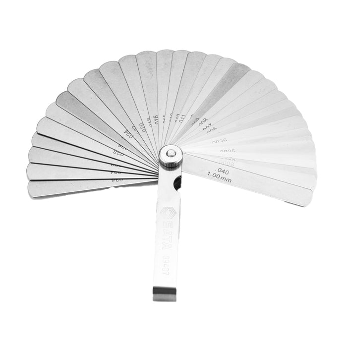 Bộ thước lá SATA 09407 gồm 32 chi tiết, dãi đo từ 0.02-1mm, hệ met và inch