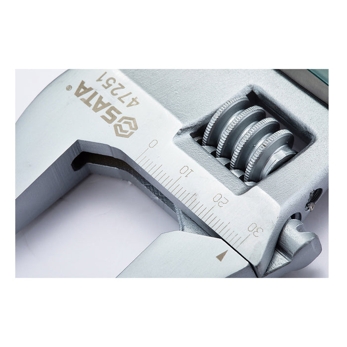 Mỏ lết tay cầm cao su 4-24inch SATA