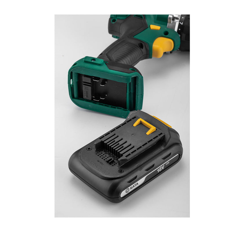 Máy khoan gỗ thép SATA 51011 dùng Pin 18V, đầu kẹp 13mm